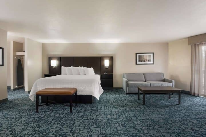 Room 20 of 54